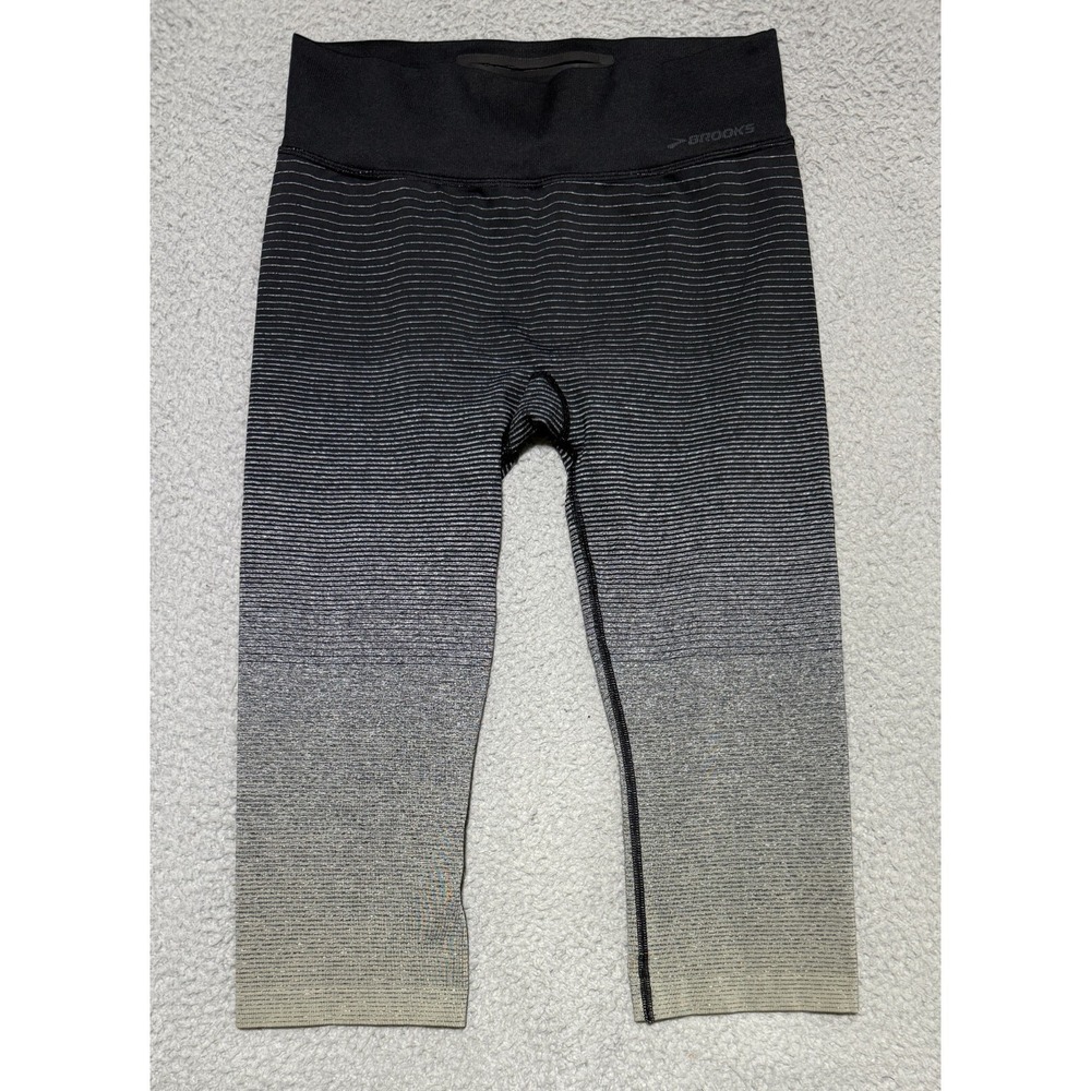 BROOKS DriLayer Technology Cropped striped Leggings Womens Medium